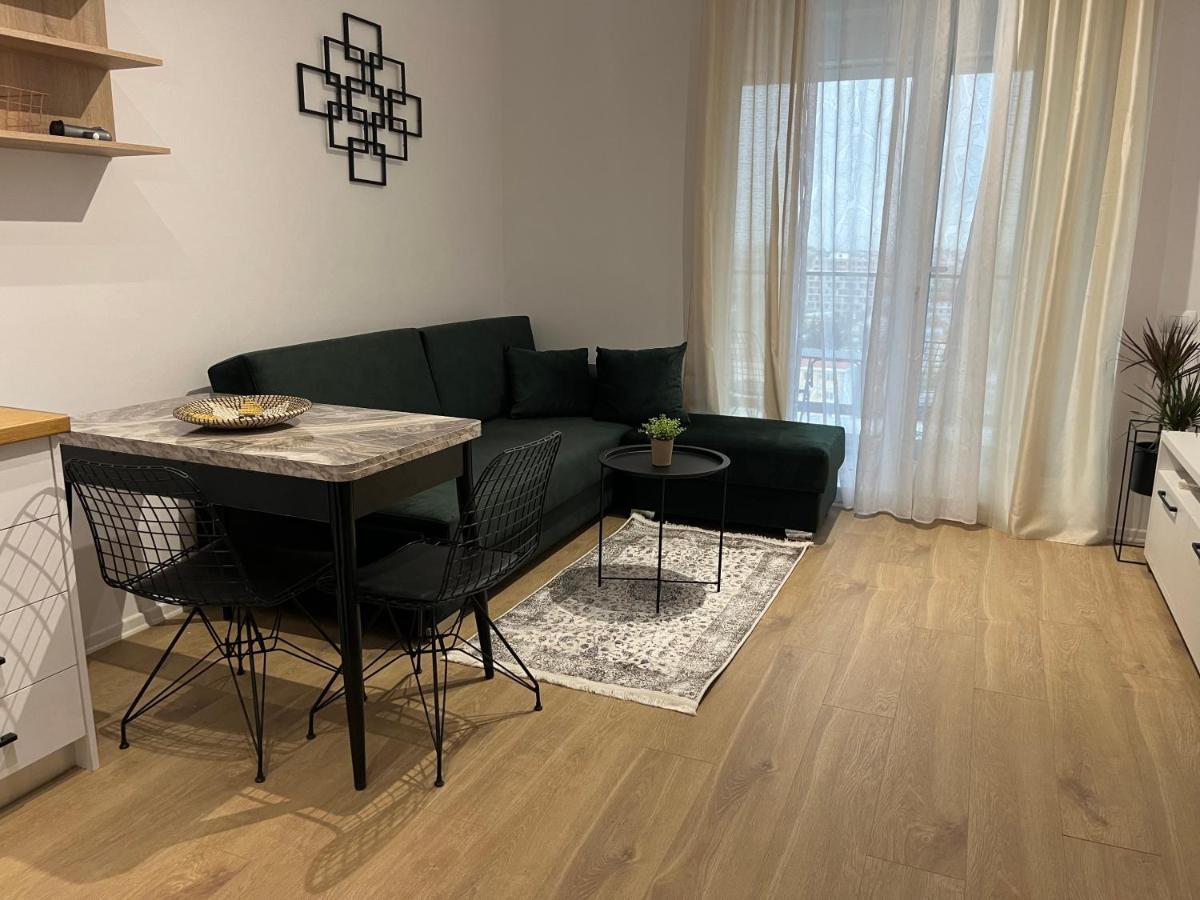 Comfy Nest Apartment- Free Parking Tirana Exterior photo